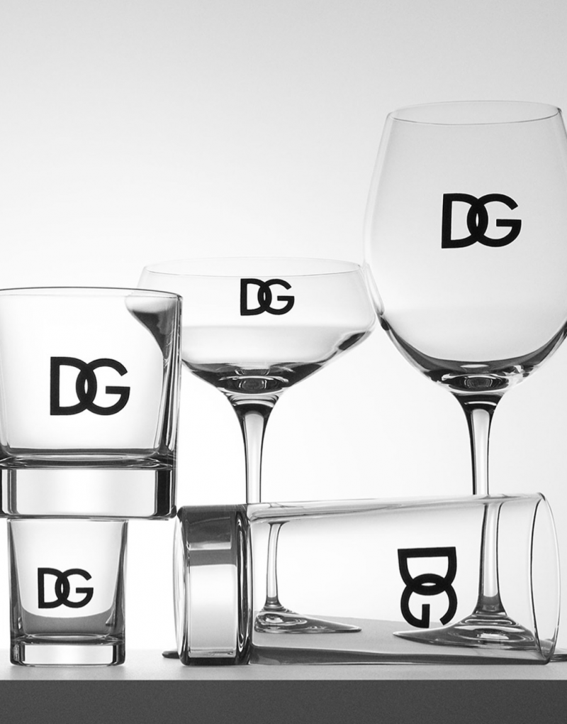 ——DG打造实用又时尚的餐桌配饰不朽情缘MG杜嘉班纳进军餐桌艺术(图4)
